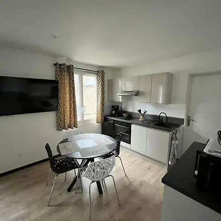 아파트 Coin De Paradis Avec Illimite En Plein Centre *