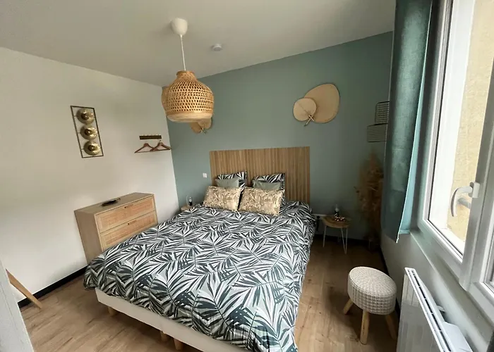 Coin De Paradis Avec Illimite En Plein Centre アブランシュ