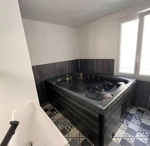 Appartamento Coin De Paradis Avec Illimité En Plein Centre Avranches